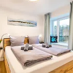 Prora - Waschmaschine Und Strandkorb Am Strand - Prora Week Lejlighed *